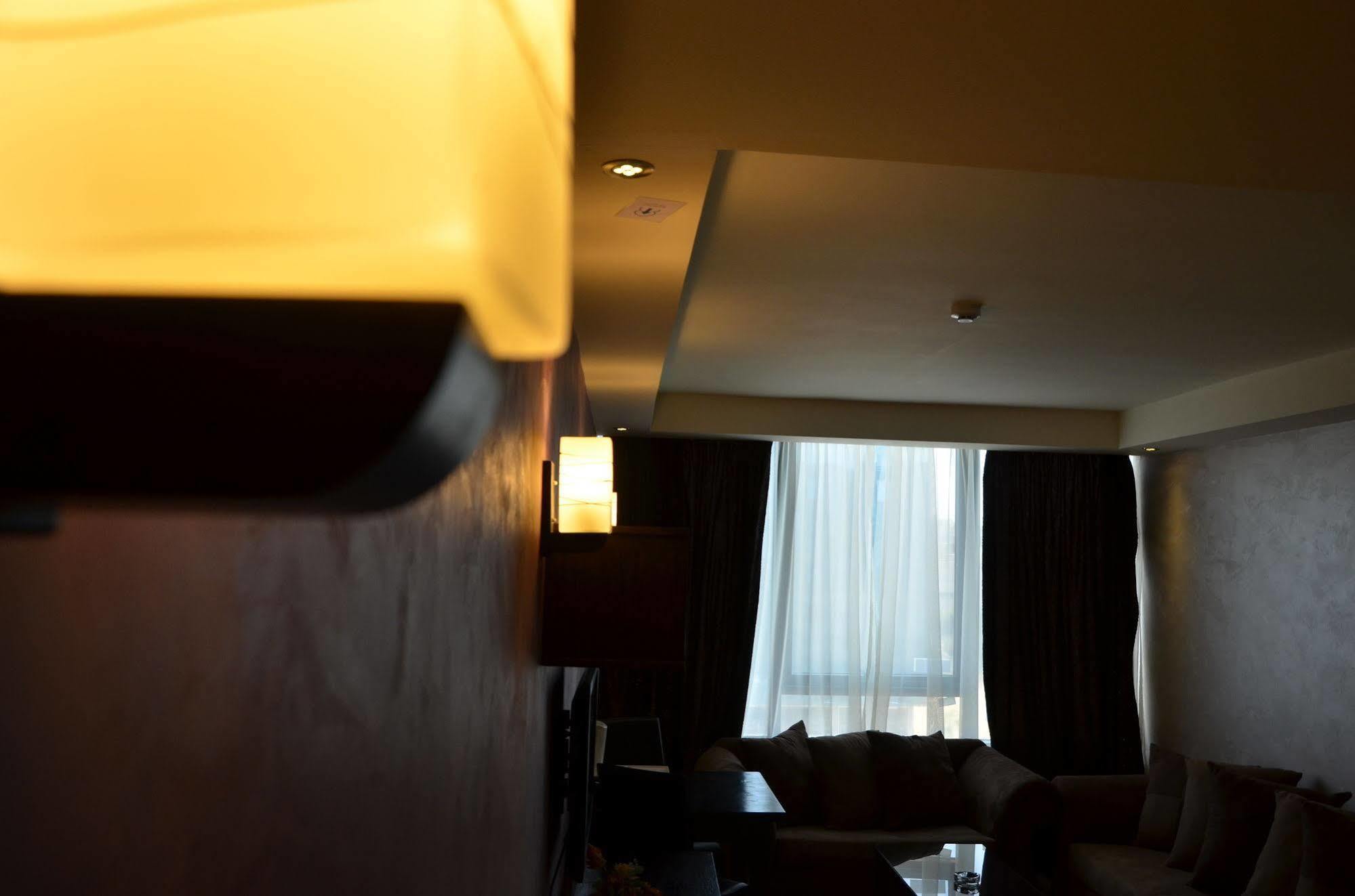 Diamond Hotel Amman Exterior foto